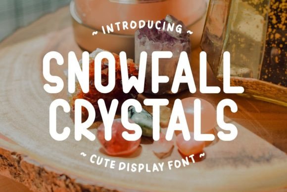 Snowfall Crystals: A Whimsical Display Font for Festive Design